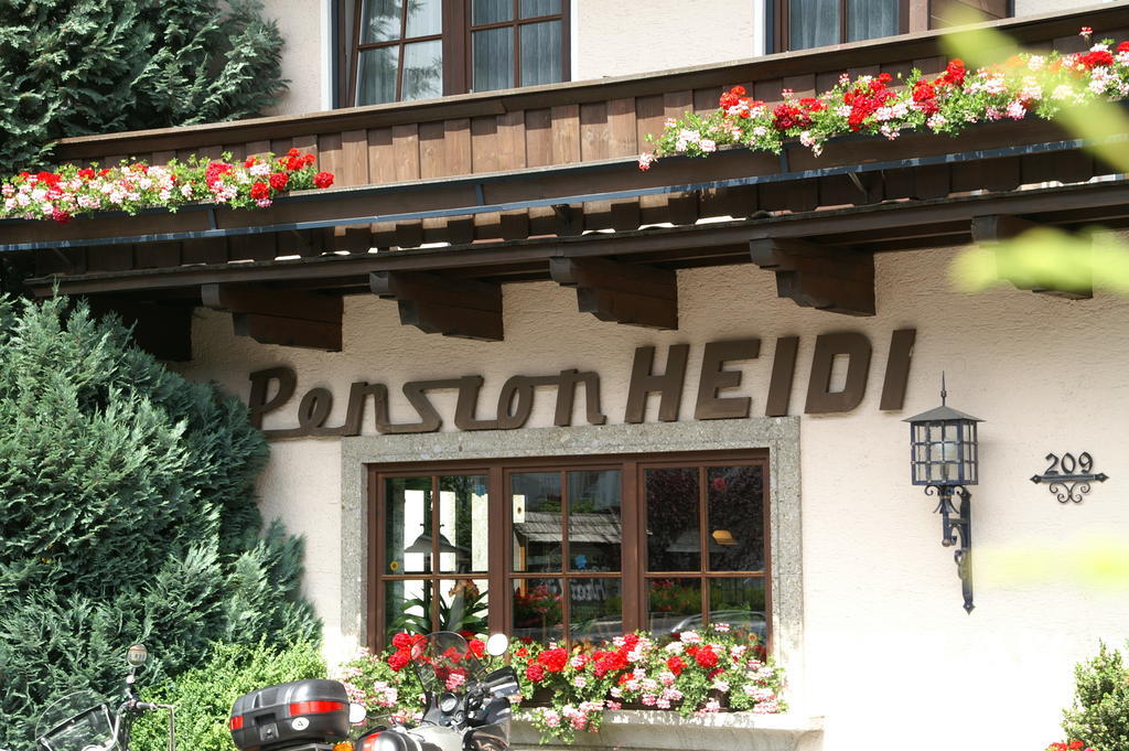 Pension Heidi Hotel Kaprun Ngoại thất bức ảnh